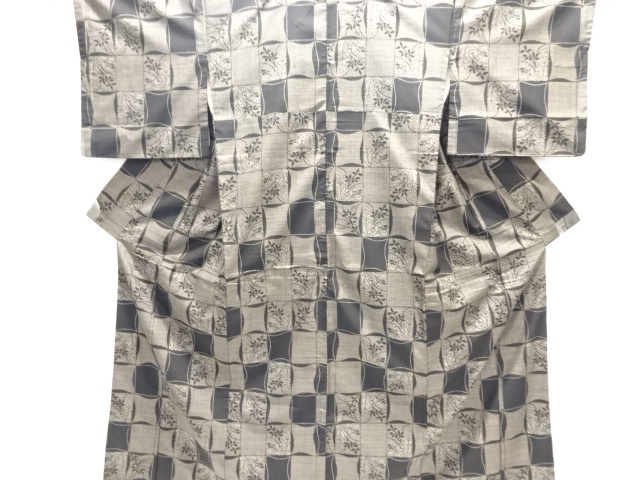 JAPANESE KIMONO / SILK / DORO OSHIMA TSUMUGI / WOVEN GRID & FLORAL PLANTS